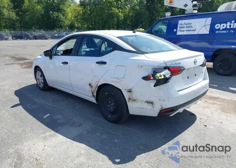 2024 Nissan Versa 1.6 S z USA, uszkodzony, nr VIN 3N1CN8DV5RL821598